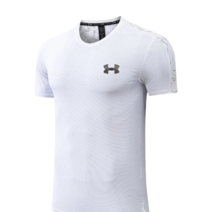 Under Armour Tee-12
