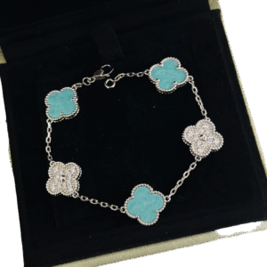 Van Cleef & Arpels Necklaces-5