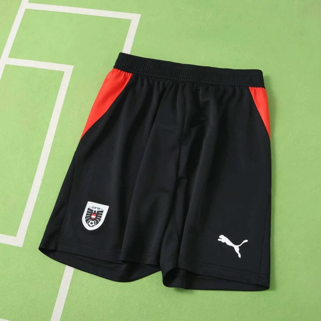 2026 ENGLAND PLAYER VERSION SHORTS